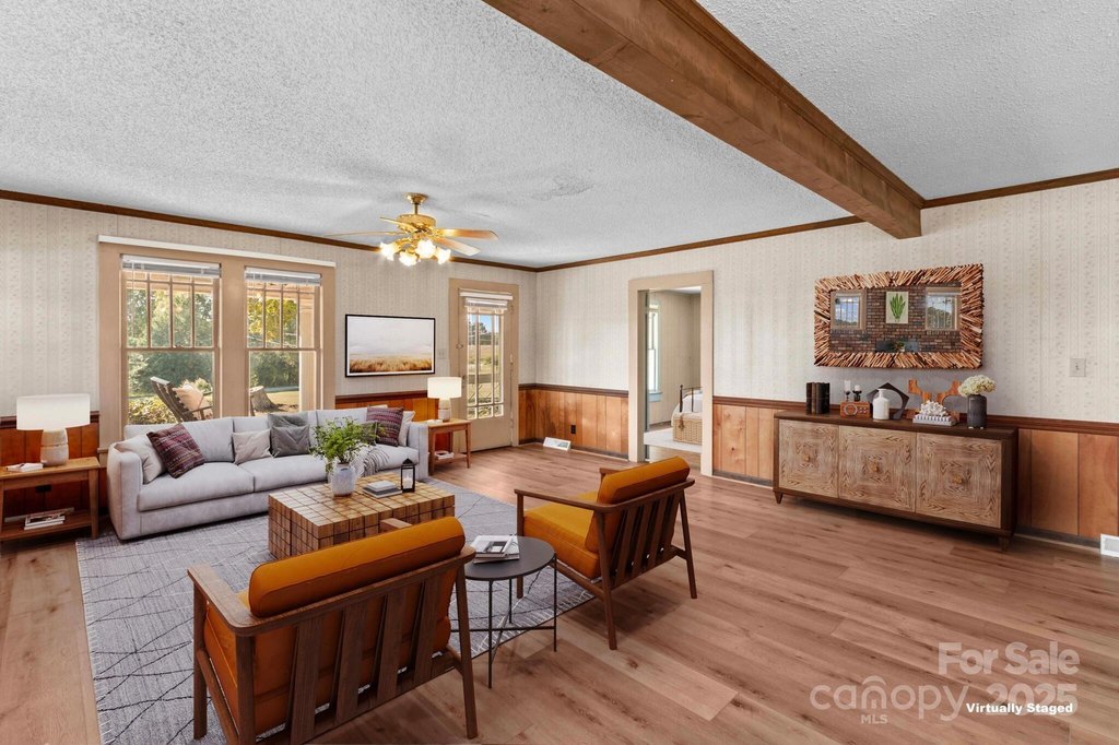 Kannapolis, North Carolina, 28081, United States, 6 Bedrooms Bedrooms, ,4 BathroomsBathrooms,Residential,Forsale,1985977