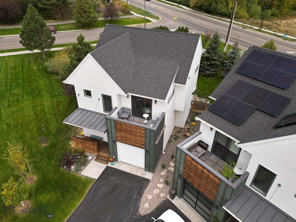 Bozeman, Montana, 59718, United States, 2 Bedrooms Bedrooms, ,5.5 BathroomsBathrooms,Residential,Forsale,1986983