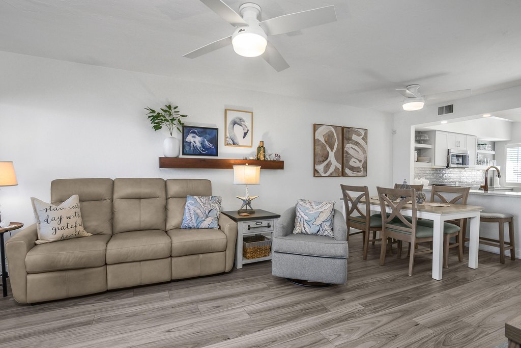 Marco Island, Florida, 34145, United States, 2 Bedrooms Bedrooms, ,2 BathroomsBathrooms,Residential,Forsale,2011560