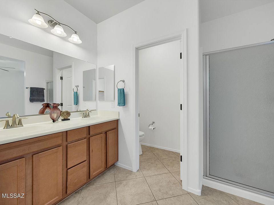 Oro Valley, Arizona, 85742, United States, 4 Bedrooms Bedrooms, ,3 BathroomsBathrooms,Residential,Forsale,1963530