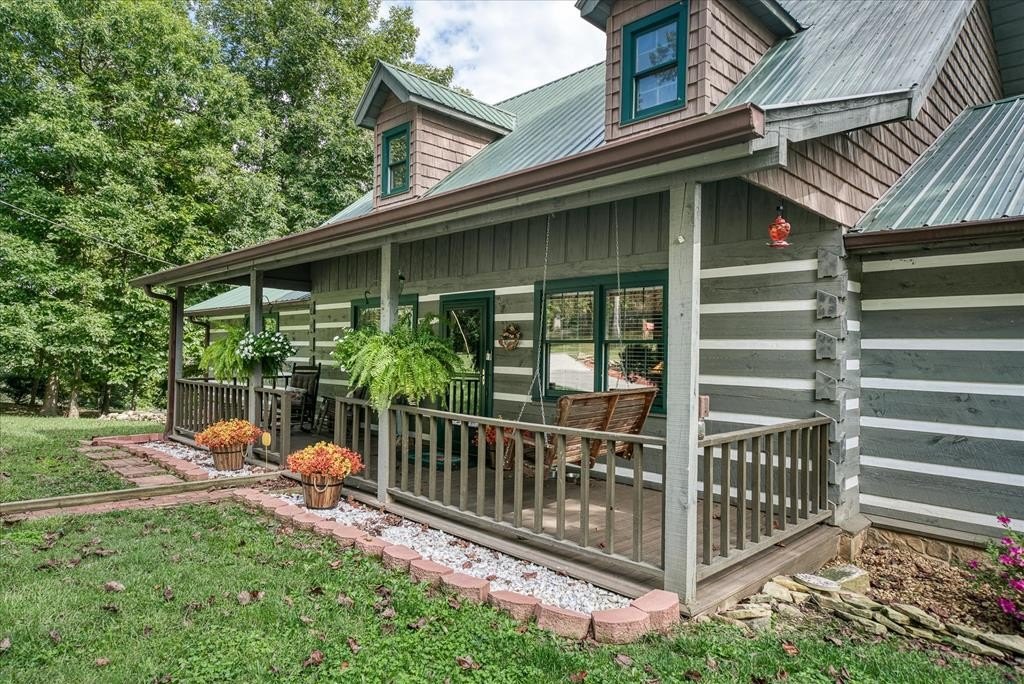 Livingston, Tennessee, 38570, United States, 5 Bedrooms Bedrooms, ,3 BathroomsBathrooms,Residential,Forsale,1968520