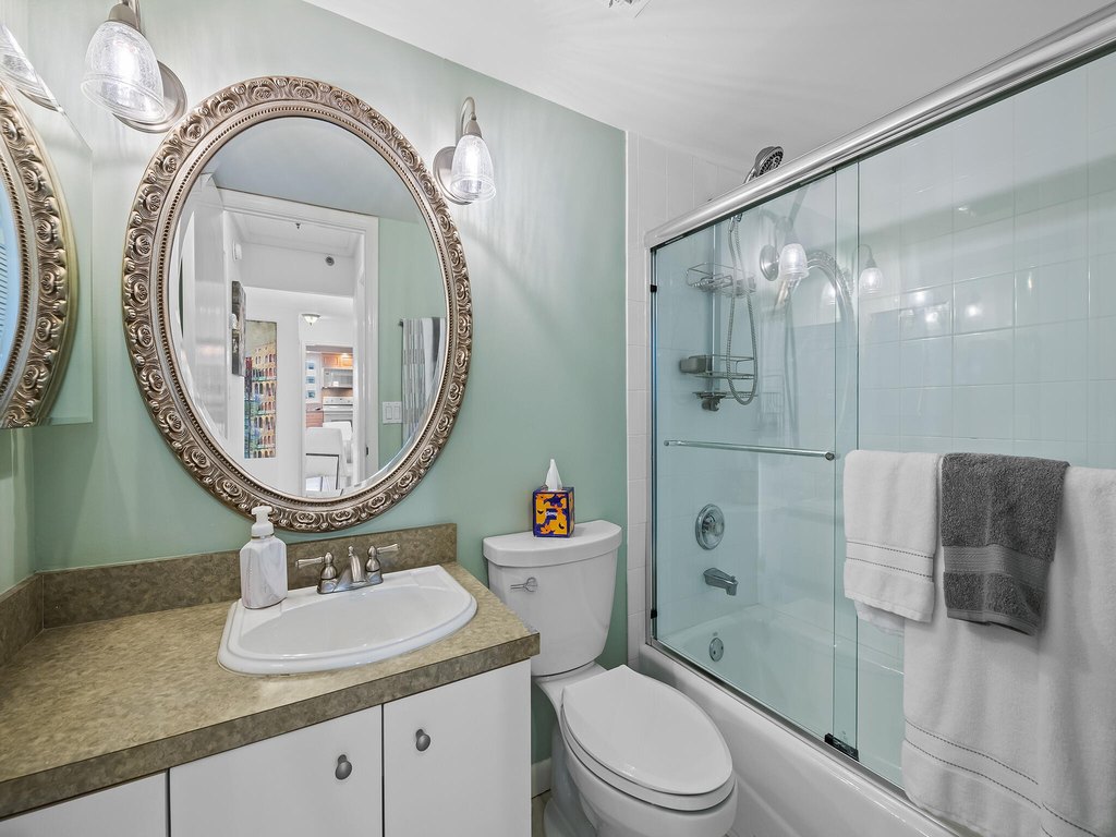 Highland Beach, Florida, 33487, United States, 2 Bedrooms Bedrooms, ,2 BathroomsBathrooms,Residential,Forsale,1969926