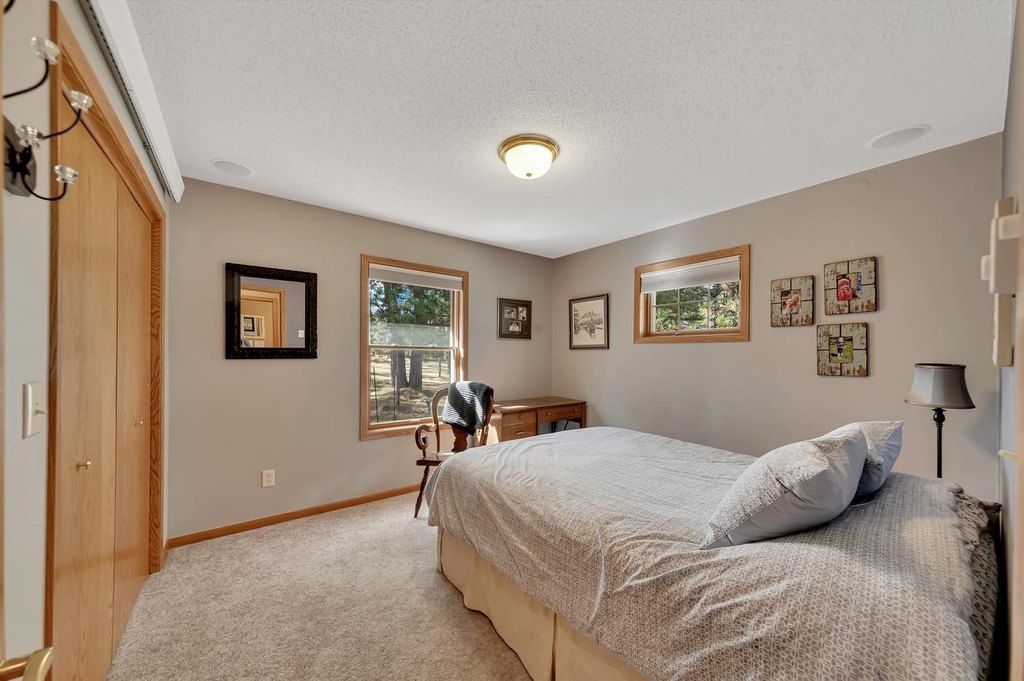 Custer, South Dakota, 57730, United States, 3 Bedrooms Bedrooms, ,2 BathroomsBathrooms,Residential,Forsale,1962258