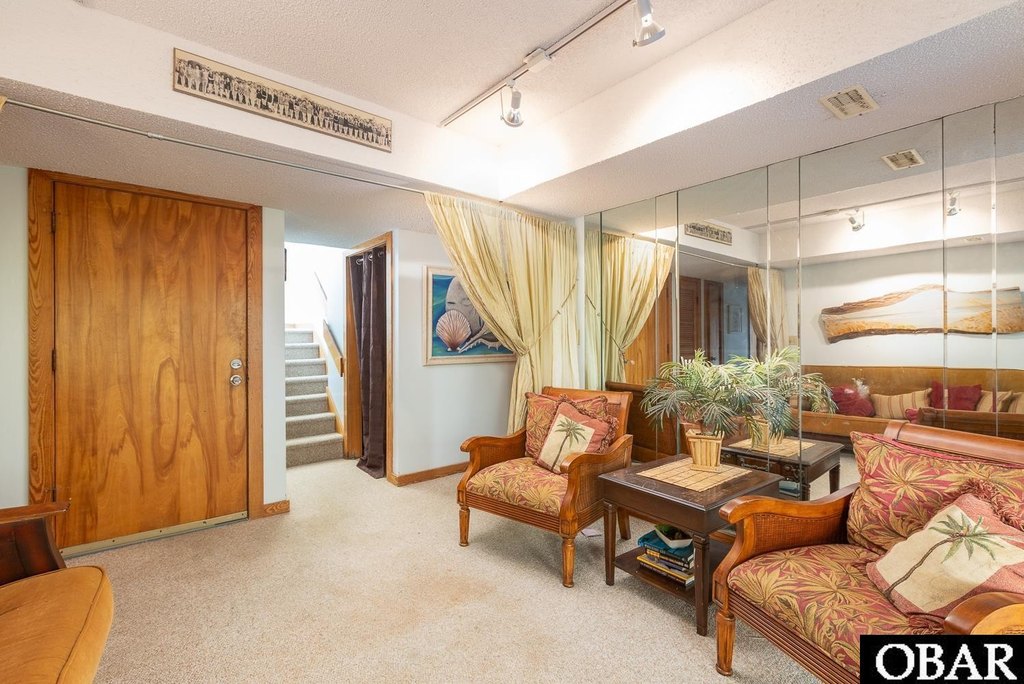 Corolla, North Carolina, 27927, United States, 4 Bedrooms Bedrooms, ,2.5 BathroomsBathrooms,Residential,Forsale,1964355