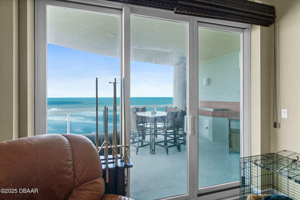 Daytona Beach Shores, Florida, 32118, United States, 2 Bedrooms Bedrooms, ,2.5 BathroomsBathrooms,Residential,Forsale,1964585