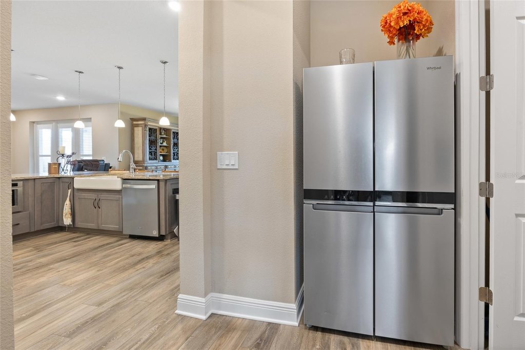 OCALA, Florida, 34481, United States, 3 Bedrooms Bedrooms, ,3 BathroomsBathrooms,Residential,Forsale,1969785