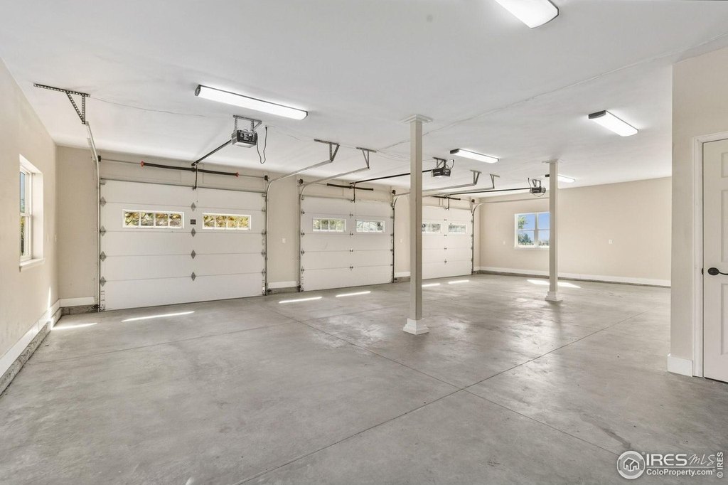 Wellington, Colorado, 80549, United States, 5 Bedrooms Bedrooms, ,3 BathroomsBathrooms,Residential,Forsale,1967205