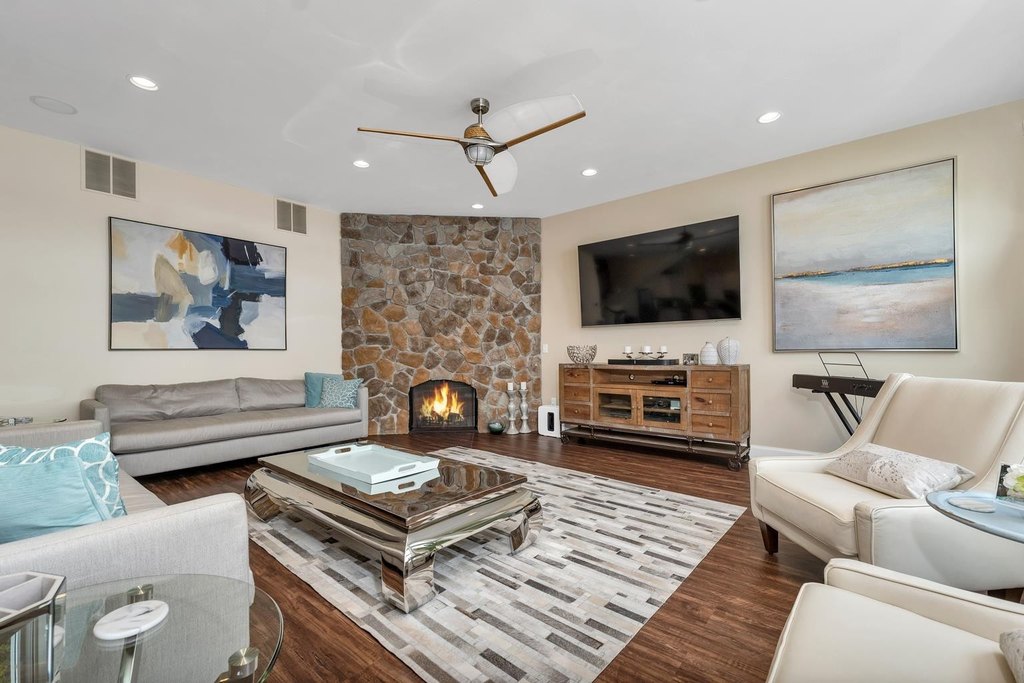 Laconia, New Hampshire, 03246, United States, 5 Bedrooms Bedrooms, ,3 BathroomsBathrooms,Residential,Forsale,1893890