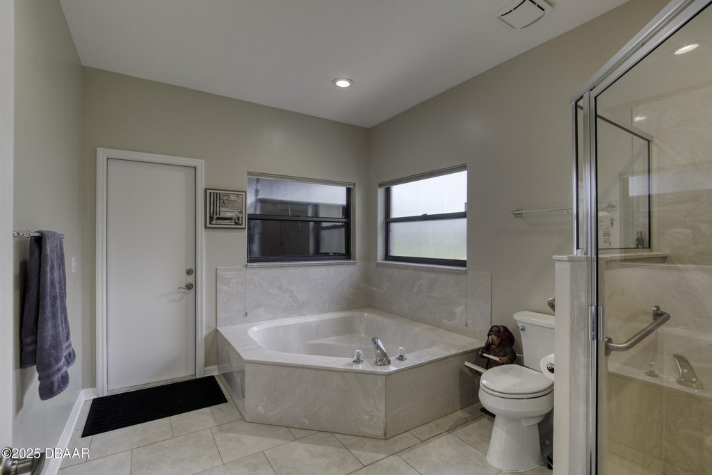 Port Orange, Florida, 32128, United States, 3 Bedrooms Bedrooms, ,2 BathroomsBathrooms,Residential,Forsale,1990147