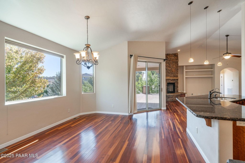 Prescott, Arizona, 86301, United States, 4 Bedrooms Bedrooms, ,3 BathroomsBathrooms,Residential,Forsale,2011232