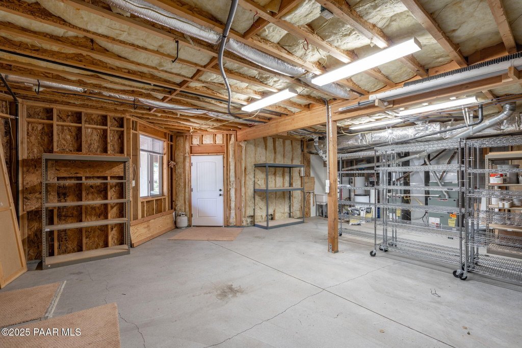 Prescott, Arizona, 86301, United States, 4 Bedrooms Bedrooms, ,3 BathroomsBathrooms,Residential,Forsale,2011232