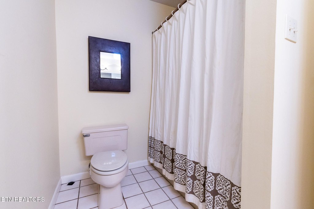 Knoxville, Tennessee, 37919, United States, 4 Bedrooms Bedrooms, ,3.5 BathroomsBathrooms,Residential,Forsale,1893800