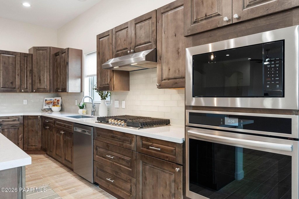 Prescott Valley, Arizona, 86315, United States, 3 Bedrooms Bedrooms, ,3 BathroomsBathrooms,Residential,Forsale,2011270