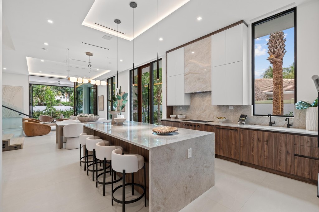 Delray Beach, Florida, 33483, United States, 3 Bedrooms Bedrooms, ,3.5 BathroomsBathrooms,Residential,Forsale,2010636