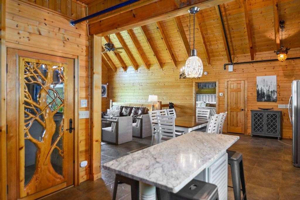 Sevierville, Tennessee, 37862, United States, 3 Bedrooms Bedrooms, ,6.5 BathroomsBathrooms,Residential,Forsale,2011936