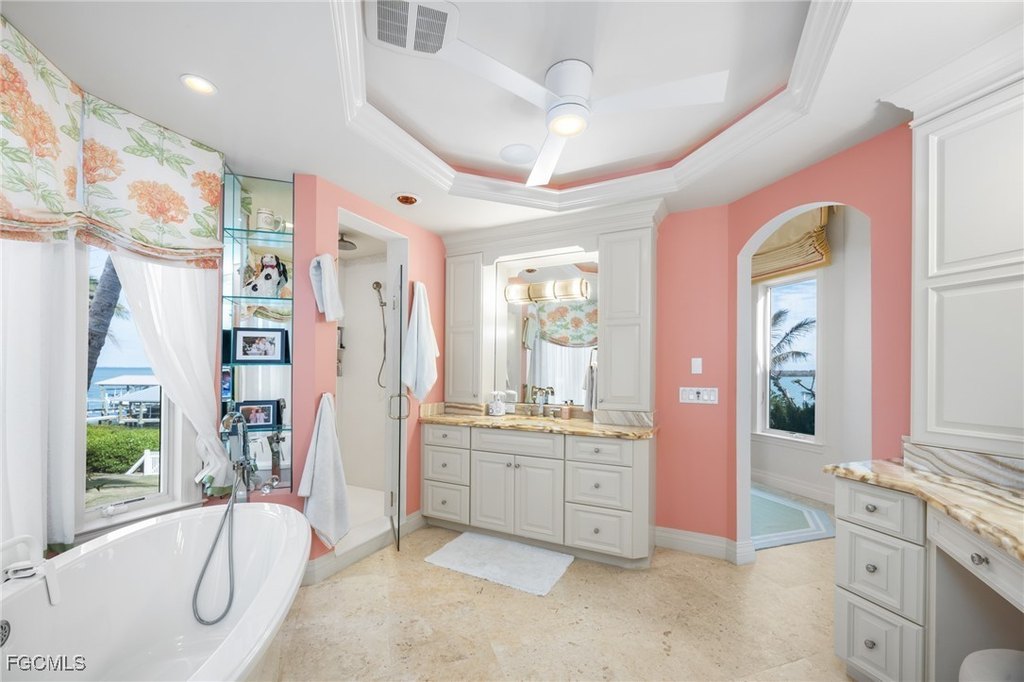 Captiva, Florida, 33924, United States, 5 Bedrooms Bedrooms, ,5.5 BathroomsBathrooms,Residential,Forsale,1971924