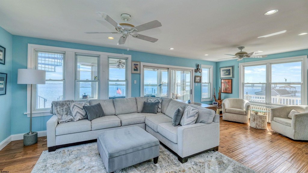 Somers Point, New Jersey, 08244, United States, 3 Bedrooms Bedrooms, ,3 BathroomsBathrooms,Residential,Forsale,1967257