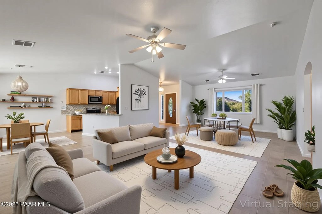 Chino Valley, Arizona, 86323, United States, 3 Bedrooms Bedrooms, ,2 BathroomsBathrooms,Residential,Forsale,1994067