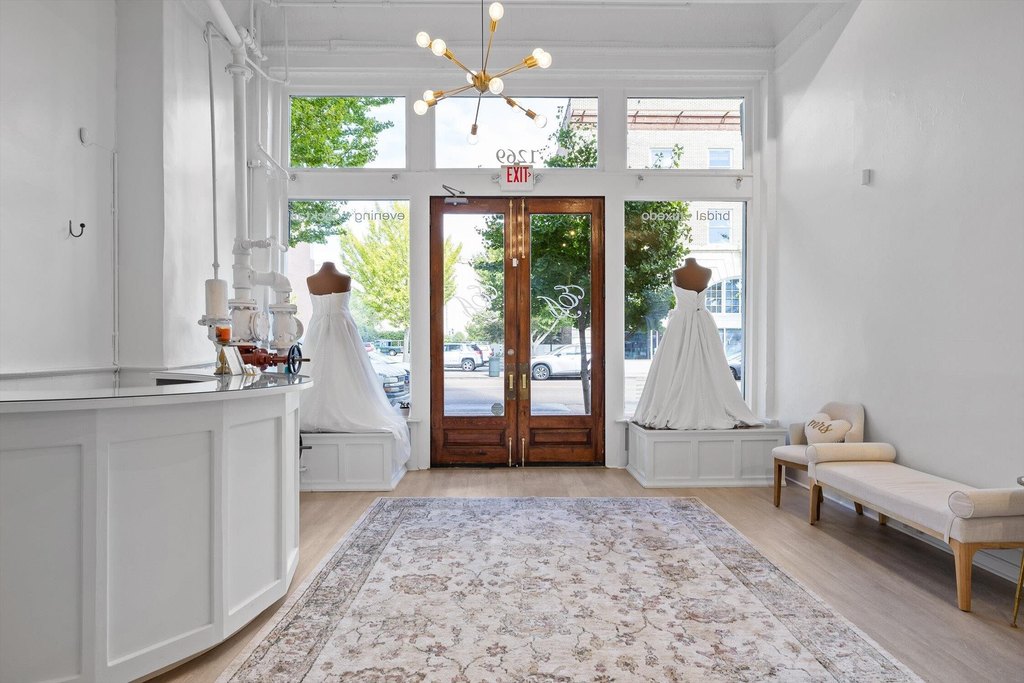 Chattanooga, Tennessee, 37402, United States, 4 Bedrooms Bedrooms, ,4.5 BathroomsBathrooms,Residential,Forsale,2011235