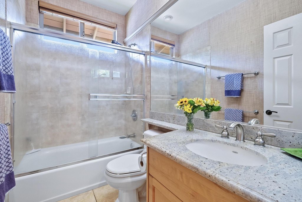 Kamuela, Hawaii, 96743, United States, 2 Bedrooms Bedrooms, ,2 BathroomsBathrooms,Residential,Forsale,1989828