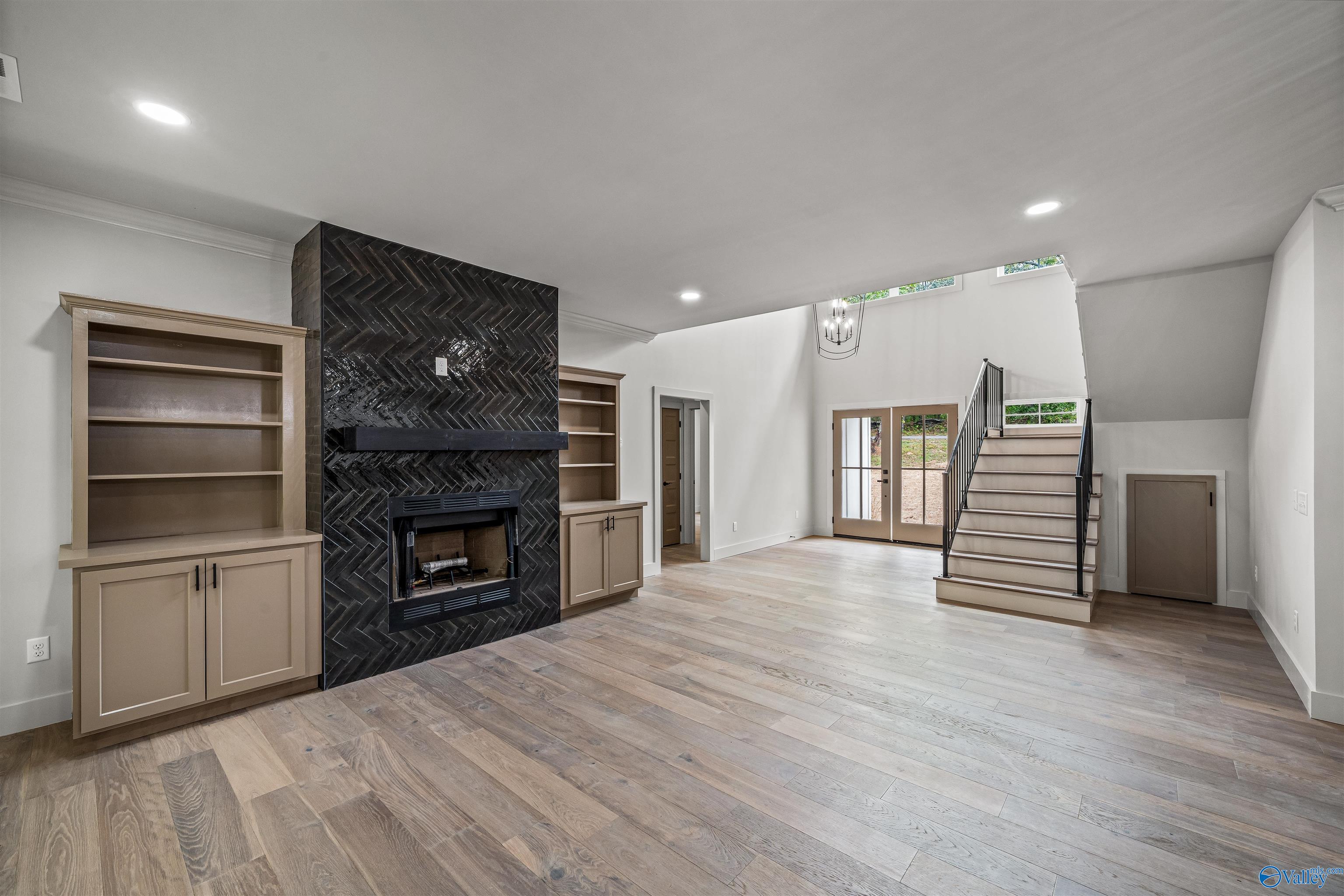 Fort Payne, Alabama, 35967, United States, 4 Bedrooms Bedrooms, ,3.5 BathroomsBathrooms,Residential,Forsale,2007685