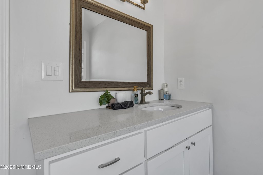 Island Heights, New Jersey, 08732, United States, 4 Bedrooms Bedrooms, ,2.5 BathroomsBathrooms,Residential,Forsale,1994045