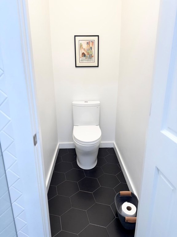 Thomasville, Georgia, 31792, United States, 6 Bedrooms Bedrooms, ,4.5 BathroomsBathrooms,Residential,Forsale,1968315