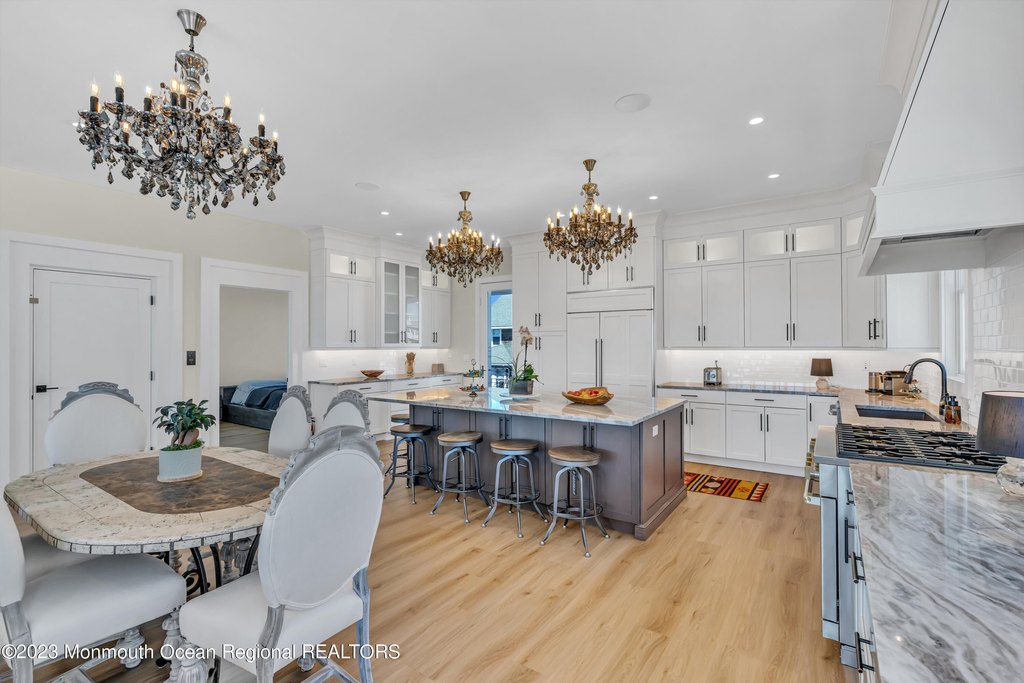 Seaside Park, New Jersey, 08752, United States, 7 Bedrooms Bedrooms, ,7 BathroomsBathrooms,Residential,Forsale,1922405