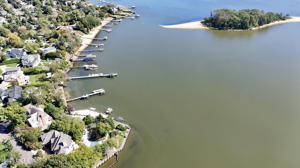 Brielle, New Jersey, 08730, United States, 5 Bedrooms Bedrooms, ,5.5 BathroomsBathrooms,Residential,Forsale,1984556