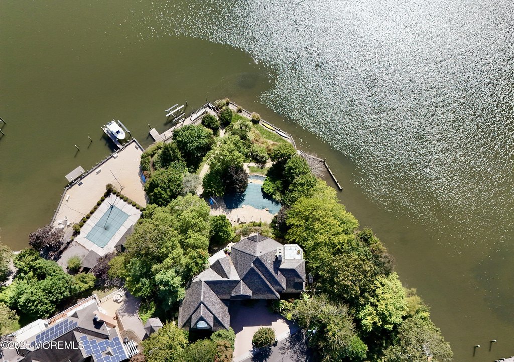 Brielle, New Jersey, 08730, United States, 5 Bedrooms Bedrooms, ,5.5 BathroomsBathrooms,Residential,Forsale,1984556