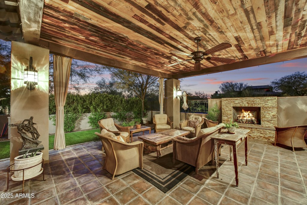 Gold Canyon, Arizona, 85118, United States, 2 Bedrooms Bedrooms, ,2 BathroomsBathrooms,Residential,Forsale,1971061