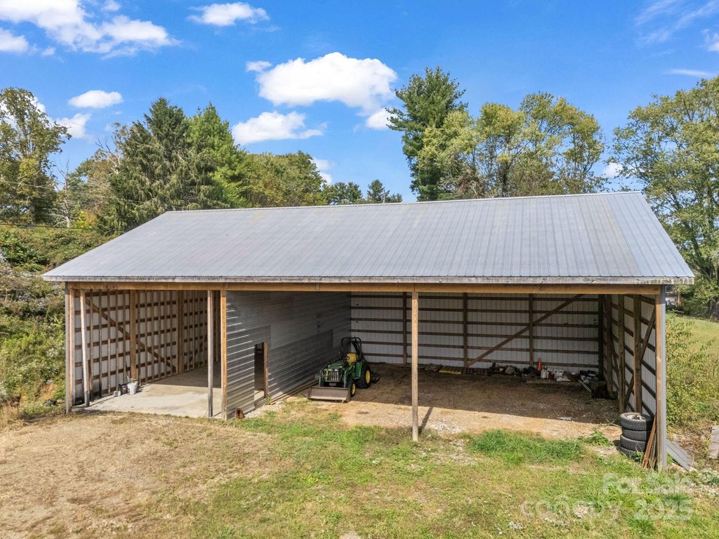 Mills River, North Carolina, 28759, United States, 3 Bedrooms Bedrooms, ,2 BathroomsBathrooms,Residential,Forsale,1985984