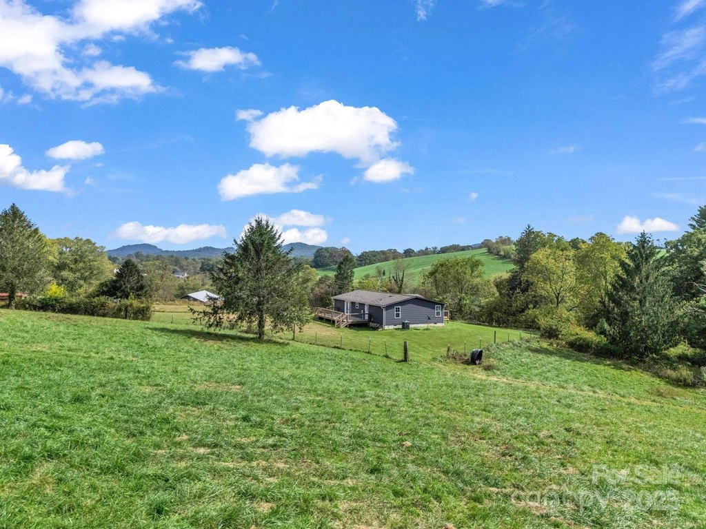 Mills River, North Carolina, 28759, United States, 3 Bedrooms Bedrooms, ,2 BathroomsBathrooms,Residential,Forsale,1985984