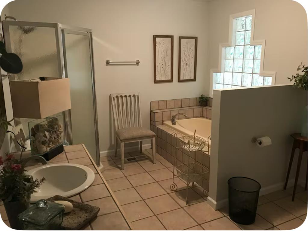 Celina, Tennessee, 38551, United States, ,Residential,Forsale,1999483