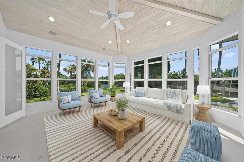 Sanibel, Florida, 33957, United States, 4 Bedrooms Bedrooms, ,3 BathroomsBathrooms,Residential,Forsale,1971925