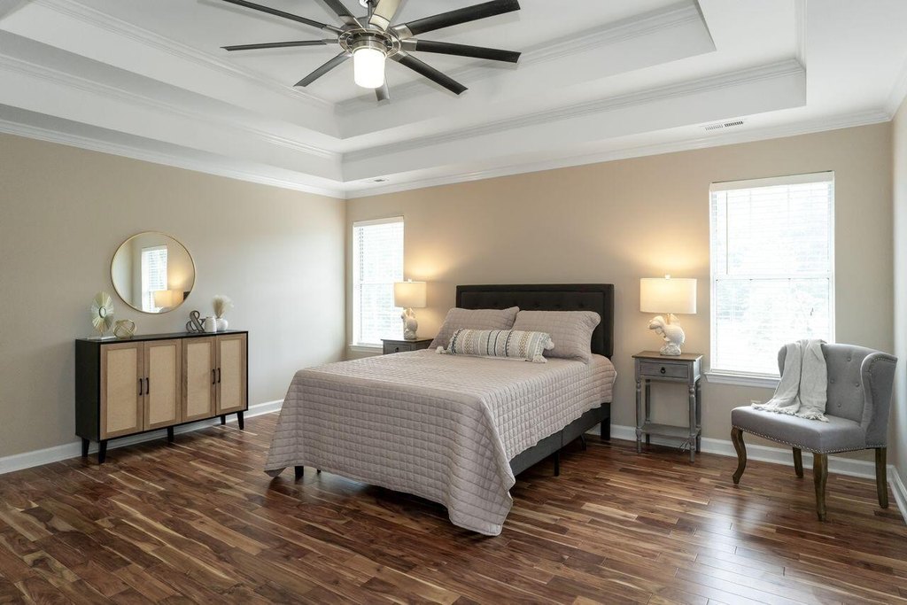 Signal Mountain, Tennessee, 37377, United States, 4 Bedrooms Bedrooms, ,2.5 BathroomsBathrooms,Residential,Forsale,1946776