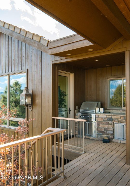 Prescott, Arizona, 86303, United States, 4 Bedrooms Bedrooms, ,5.5 BathroomsBathrooms,Residential,Forsale,1883971