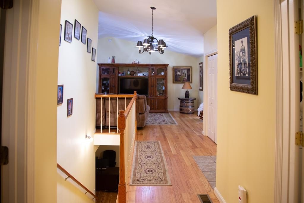 Sparta, Tennessee, 38583, United States, 3 Bedrooms Bedrooms, ,2.5 BathroomsBathrooms,Residential,Forsale,1996598