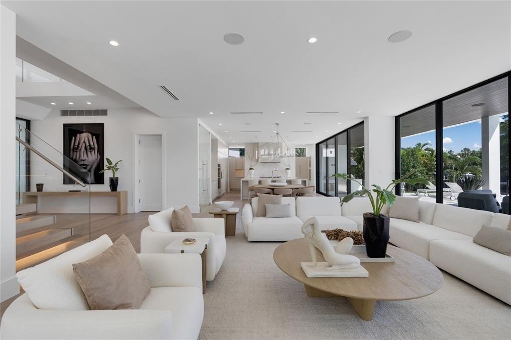 Fort Lauderdale, Florida, 33316, United States, 5 Bedrooms Bedrooms, ,6.5 BathroomsBathrooms,Residential,Forsale,2011541