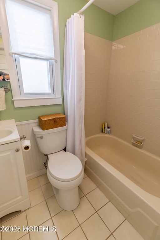 Seaside Park, New Jersey, 08752, United States, 2 Bedrooms Bedrooms, ,1 BathroomBathrooms,Residential,Forsale,1959749
