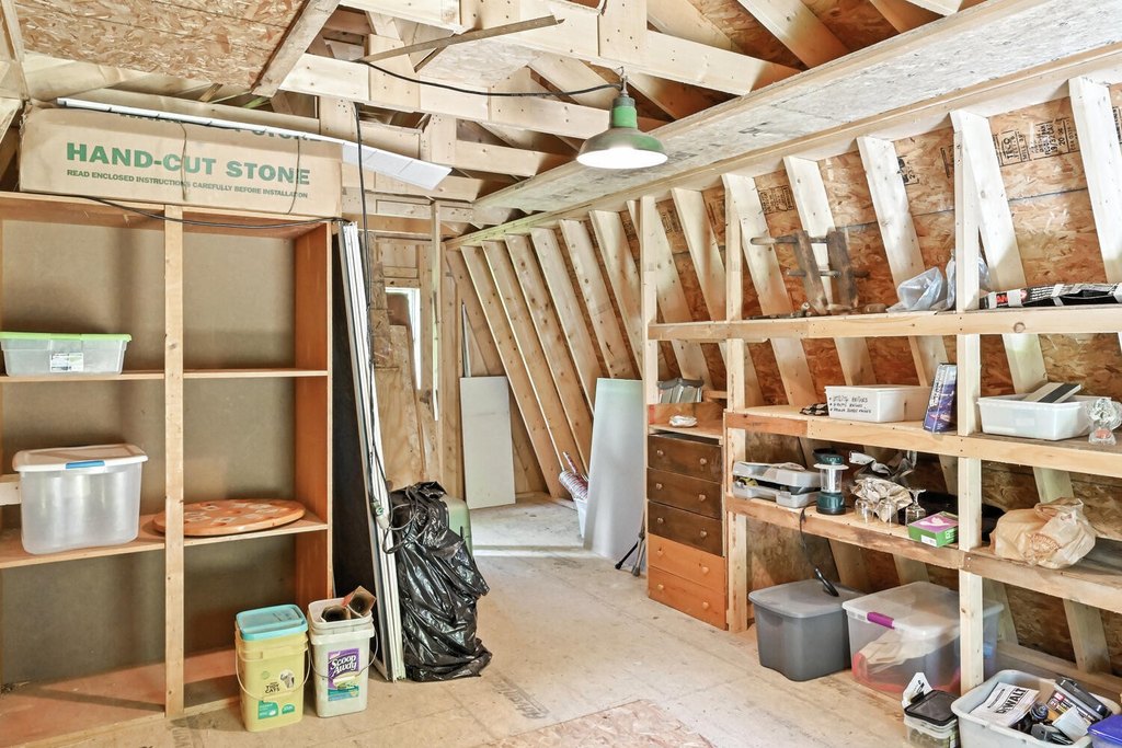 Peru, Maine, 04290, United States, 2 Bedrooms Bedrooms, ,2 BathroomsBathrooms,Residential,Forsale,1941249