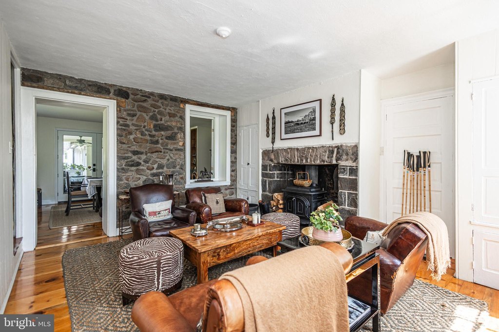 NEWTOWN, Pennsylvania, 18940, United States, 4 Bedrooms Bedrooms, ,2.5 BathroomsBathrooms,Residential,Forsale,1929515