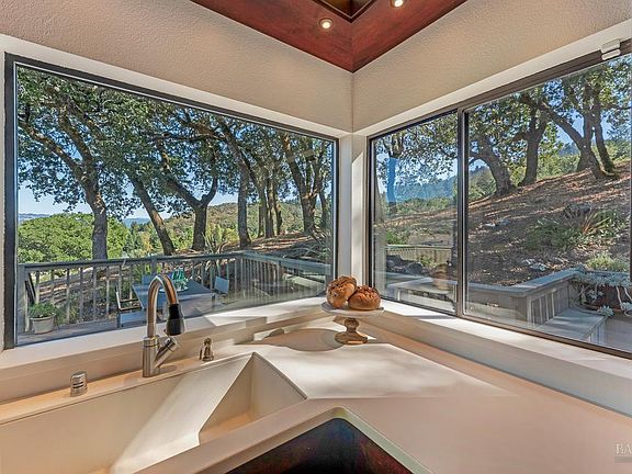 Santa Rosa, California, 95409, United States, 3 Bedrooms Bedrooms, ,2 BathroomsBathrooms,Residential,Forsale,1985924