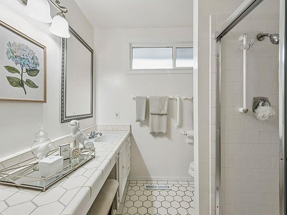 Santa Rosa, California, 95409, United States, 3 Bedrooms Bedrooms, ,2 BathroomsBathrooms,Residential,Forsale,1985932