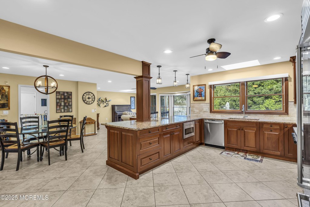 Toms River, New Jersey, 08753, United States, 4 Bedrooms Bedrooms, ,4.5 BathroomsBathrooms,Residential,Forsale,2008483