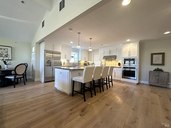 San Rafael, California, 94903, United States, 3 Bedrooms Bedrooms, ,3 BathroomsBathrooms,Residential,Forsale,1985933