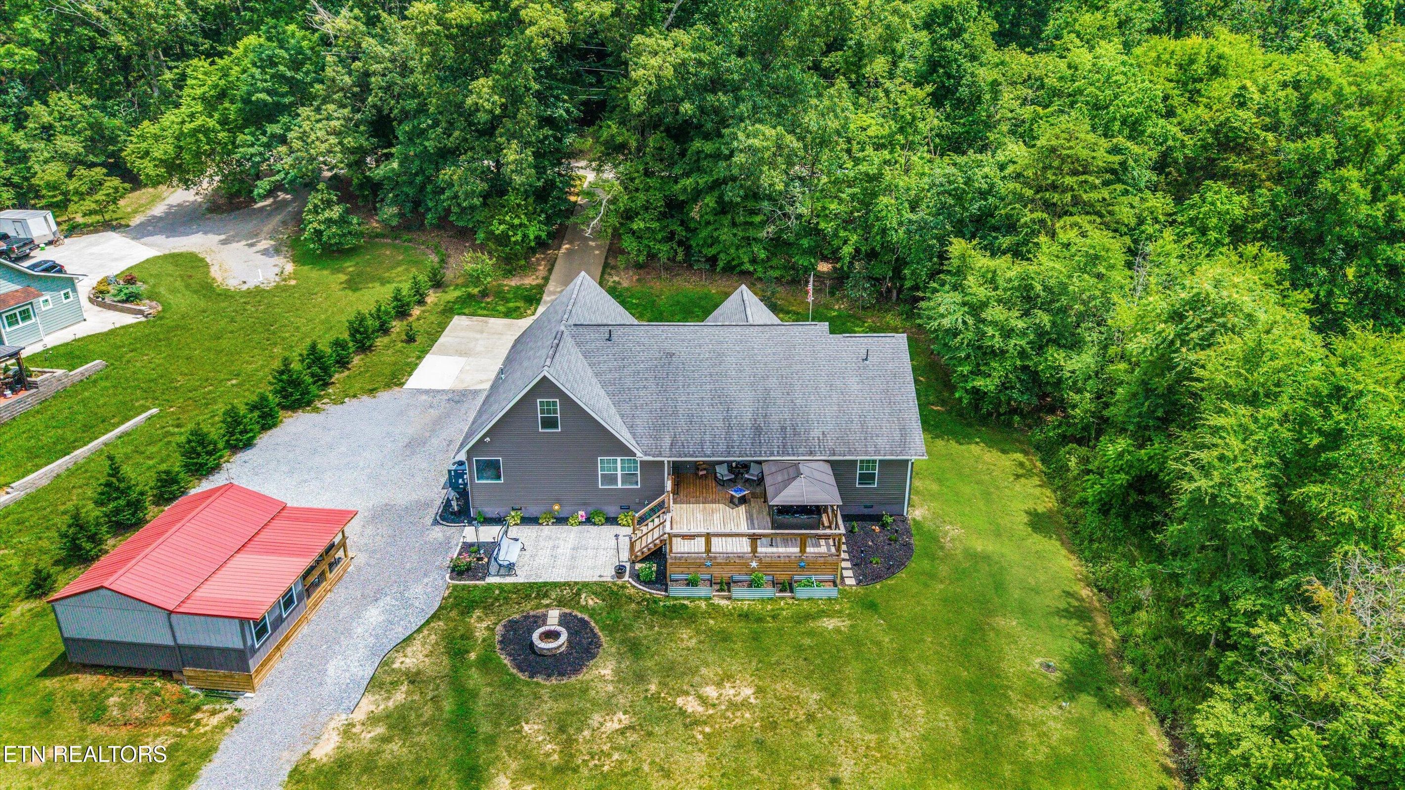 Sevierville, Tennessee, 37876, United States, 3 Bedrooms Bedrooms, ,4 BathroomsBathrooms,Residential,Forsale,1973590