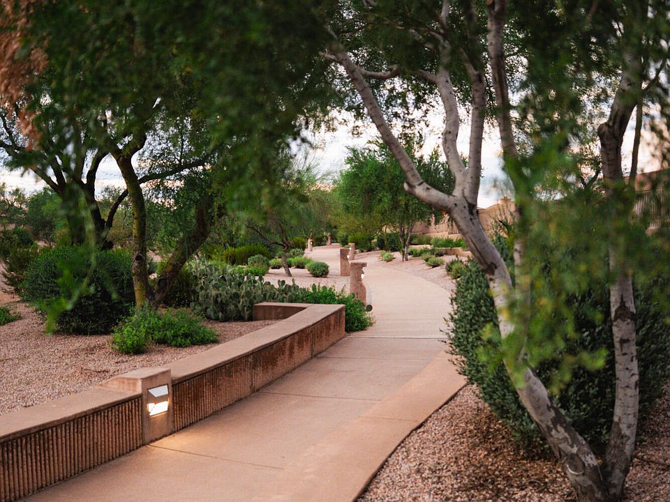 Phoenix, Arizona, 85050, United States, 4 Bedrooms Bedrooms, ,3 BathroomsBathrooms,Residential,Forsale,1971068