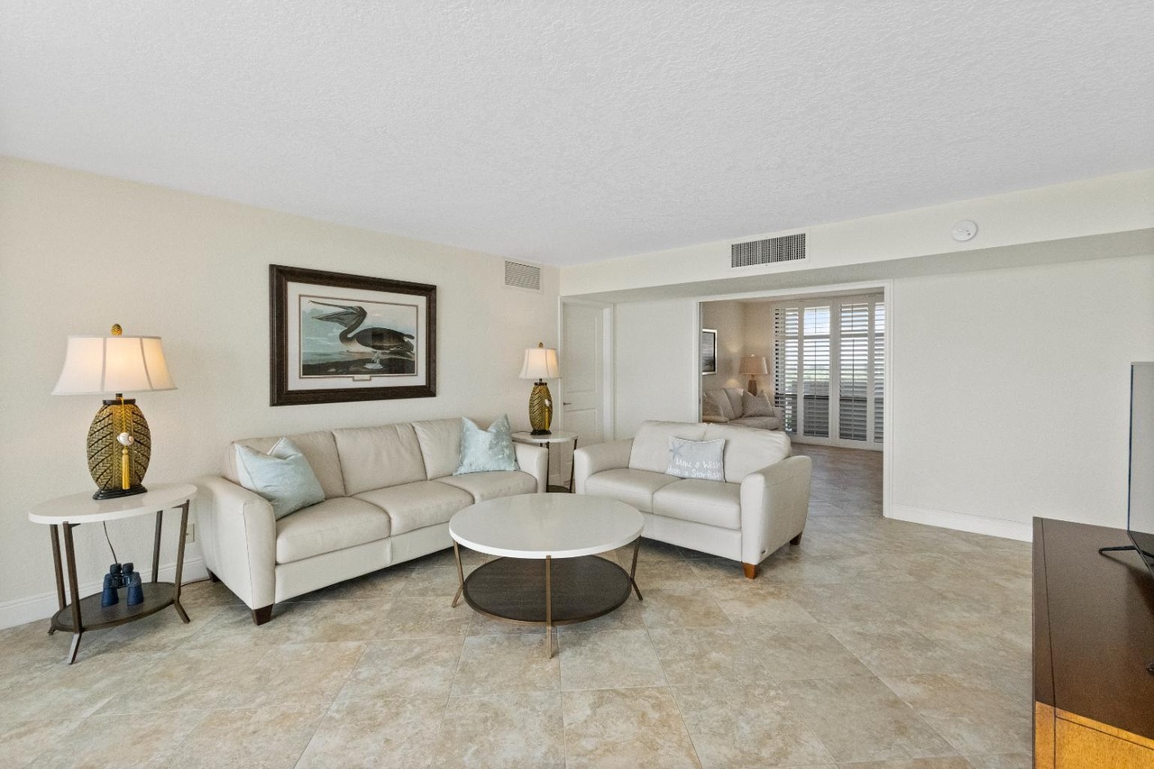 North Palm Beach, Florida, 33408, United States, 2 Bedrooms Bedrooms, ,2 BathroomsBathrooms,Residential,Forsale,1969935