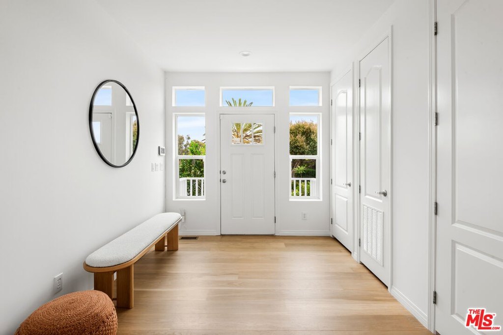 Malibu, California, 90265, United States, 4 Bedrooms Bedrooms, ,2.5 BathroomsBathrooms,Residential,Forsale,1922150